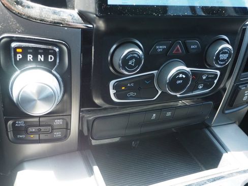 Used 2014 RAM 1500 Sport w/ Convenience Group AWD/4WD image 24