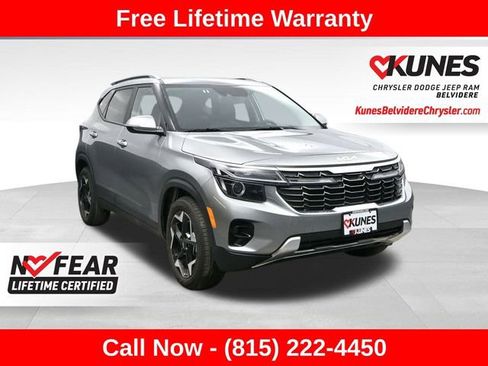Used 2025 Kia Seltos S image 1