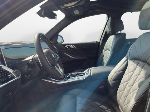 New 2026 BMW X5 M60i image 9