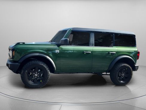 New 2025 Ford Bronco Big Bend image 2