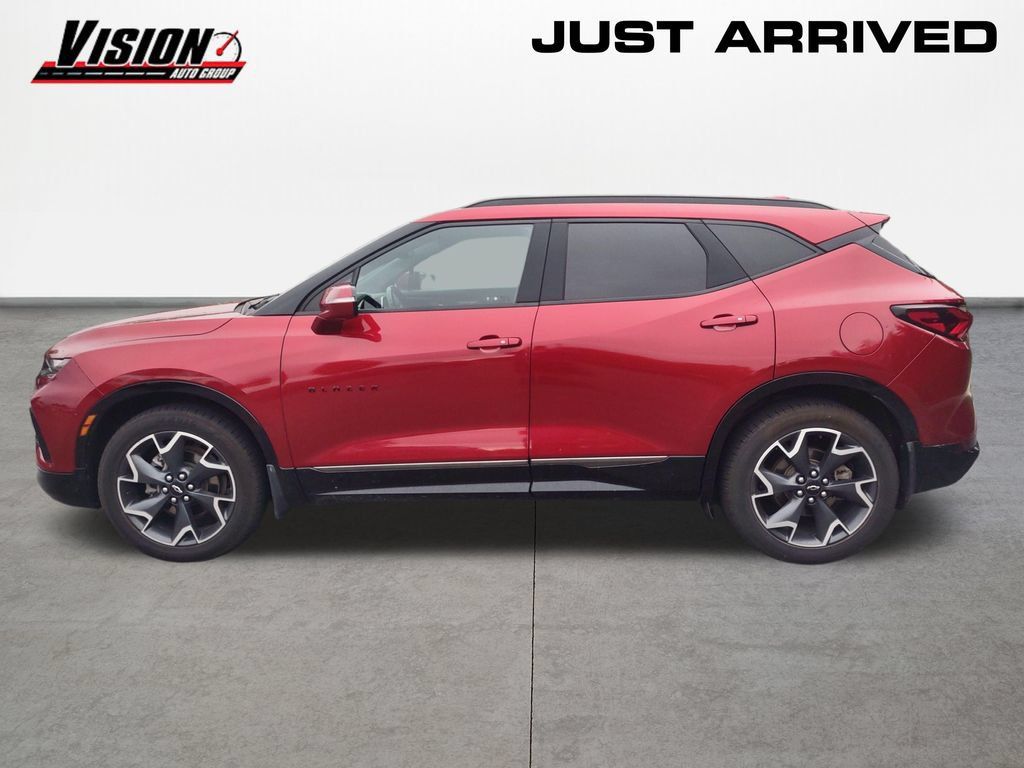 Used 2022 Chevrolet Blazer RS w/ Enhanced Convenience Package FWD image 2