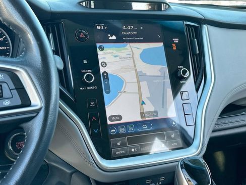 Used 2022 Subaru Outback Limited image 13