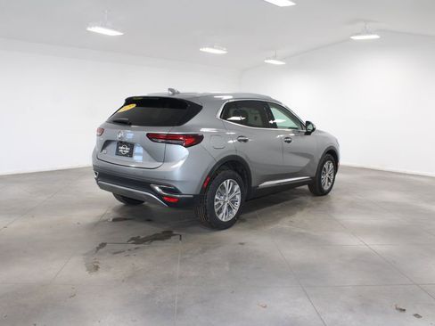 Used 2023 Buick Envision Preferred image 9