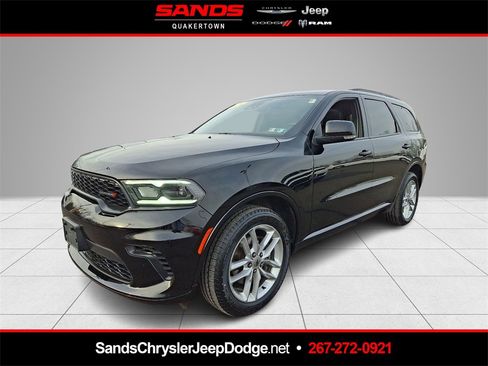 Used 2024 Dodge Durango GT image 1