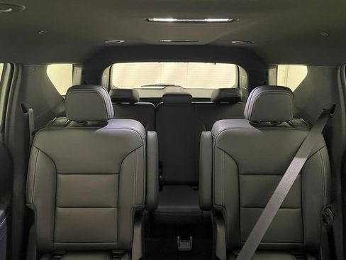 New 2026 Chevrolet Traverse LT w/ Driver Confidence Package AWD/4WD image 13