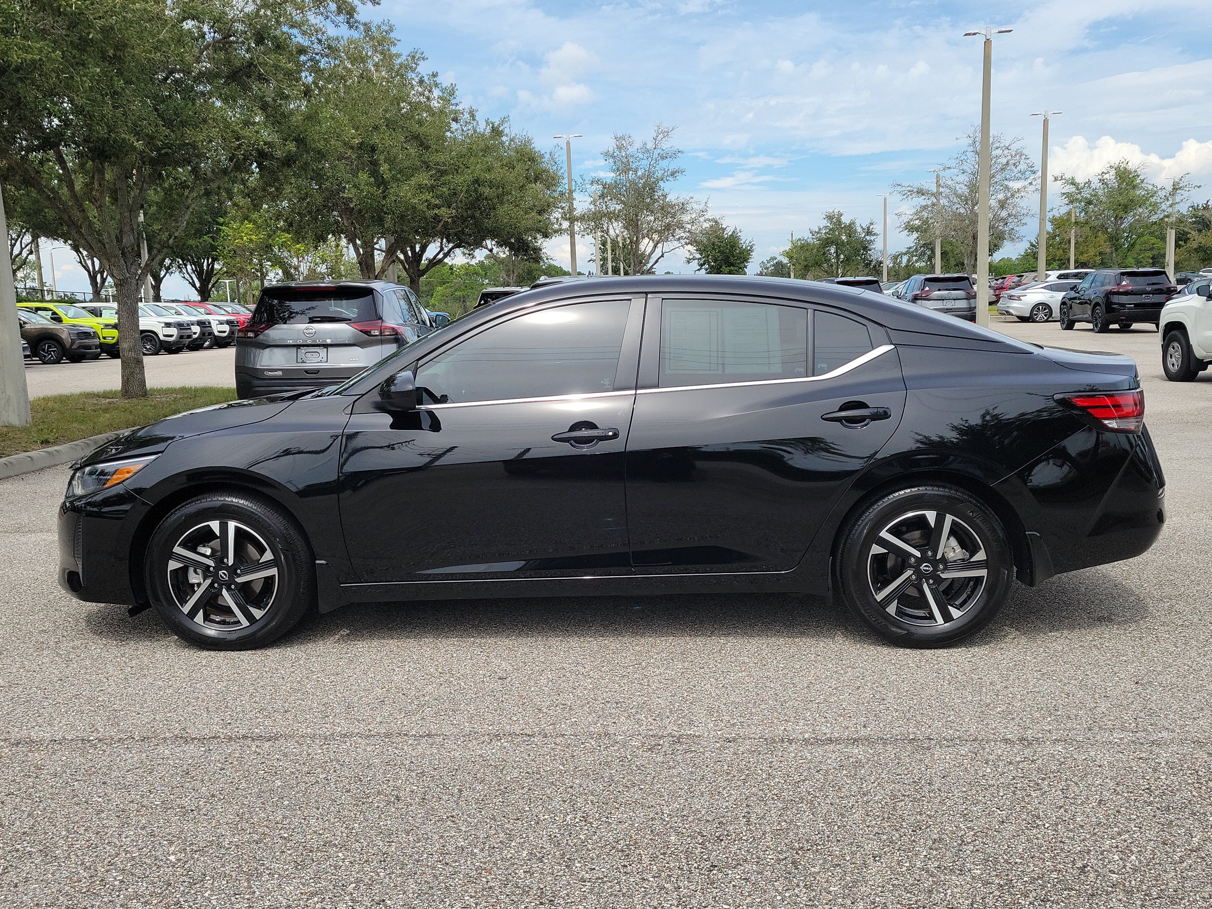 Certified 2025 Nissan Sentra SV w/ All-Weather Package FWD image 9
