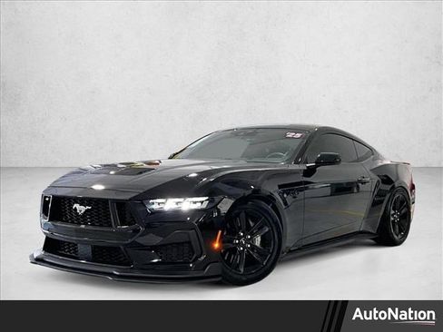 Used 2025 Ford Mustang GT RWD image 1