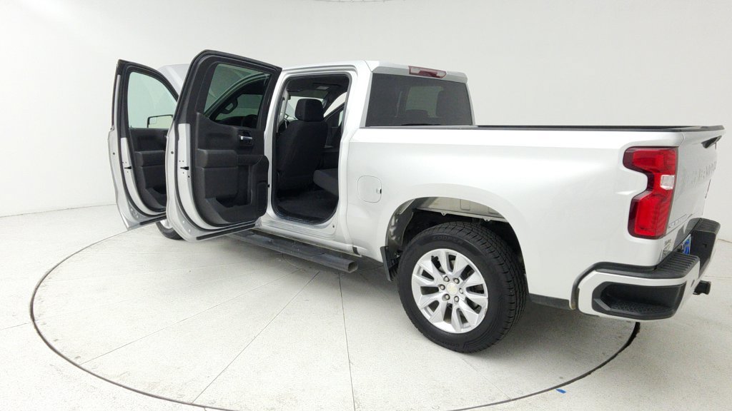 Used 2020 Chevrolet Silverado 1500 Custom w/ Custom Value Package RWD image 11
