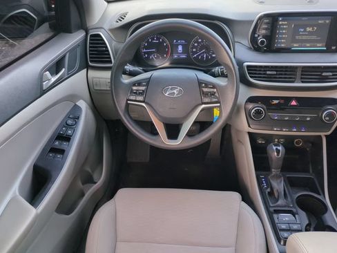 Used 2020 Hyundai Tucson SE AWD/4WD image 17