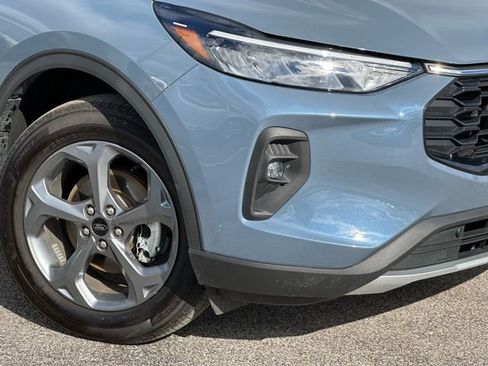 Used 2025 Ford Escape ST-Line Elite w/ Tech Pack #2 image 10