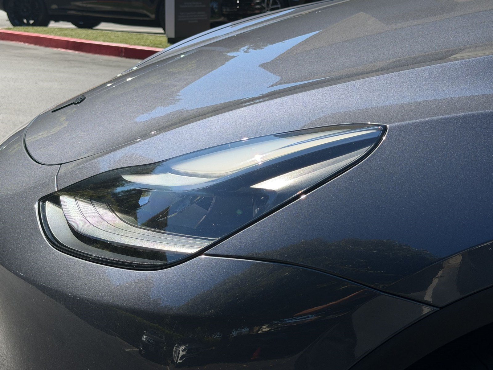 Used 2023 Tesla Model Y Long Range AWD/4WD image 12