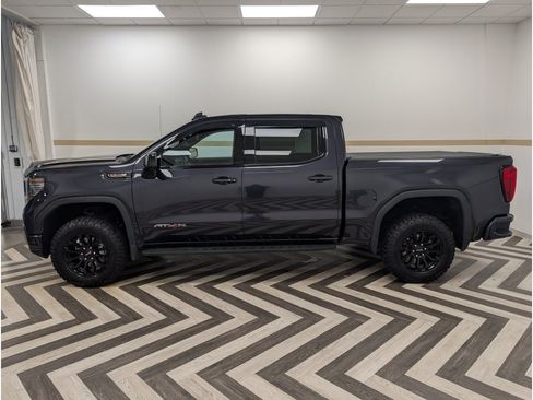 Used 2022 GMC Sierra 1500 AT4X AWD/4WD image 3