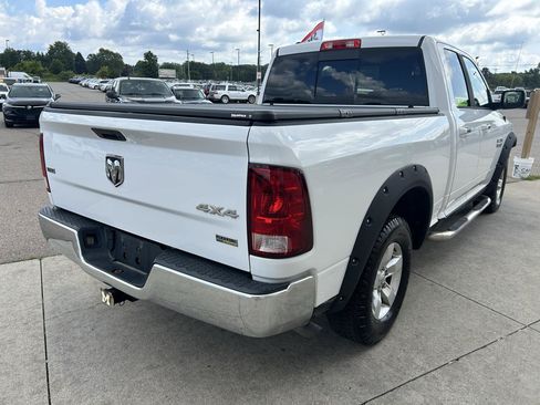 Used 2015 RAM 1500 Classic SLT AWD/4WD image 5
