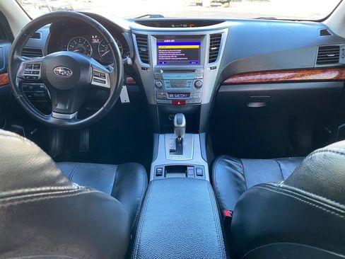 Used 2012 Subaru Outback 2.5i Limited image 19