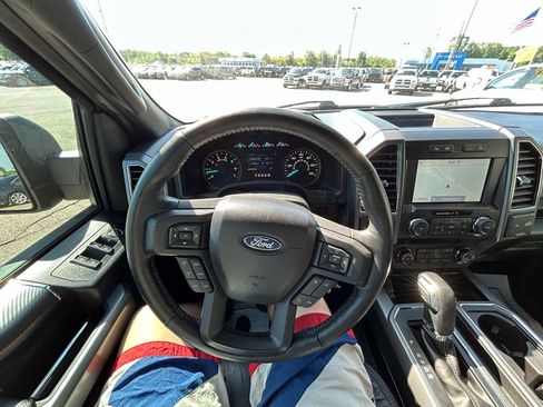 Used 2019 Ford F150 XLT w/ Equipment Group 302A Luxury AWD/4WD image 30