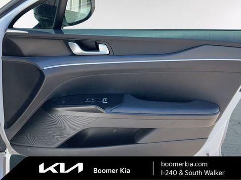 Used 2023 Kia K5 GT-Line AWD/4WD image 10