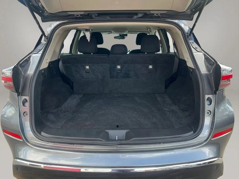 Used 2023 Nissan Murano S AWD/4WD image 10