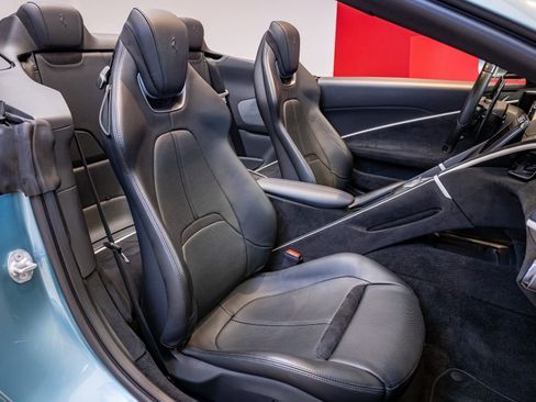 Certified 2024 Ferrari Roma Spider RWD image 21