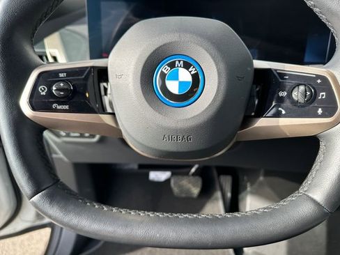 Used 2024 BMW iX xDrive50 w/ Convenience Package image 28