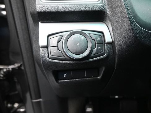 Certified 2017 Ford Explorer XLT w/ Equipment Group 202A FWD image 13