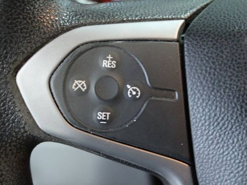 Used 2016 GMC Canyon Base 4D Crew Cab image 12