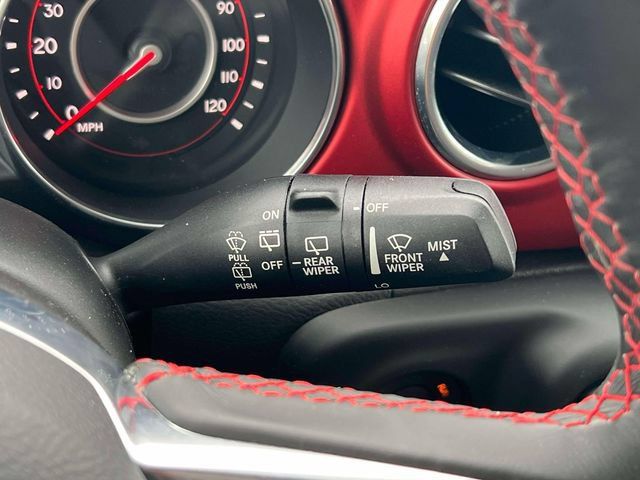 Used 2018 Jeep Wrangler Unlimited Rubicon AWD/4WD image 13