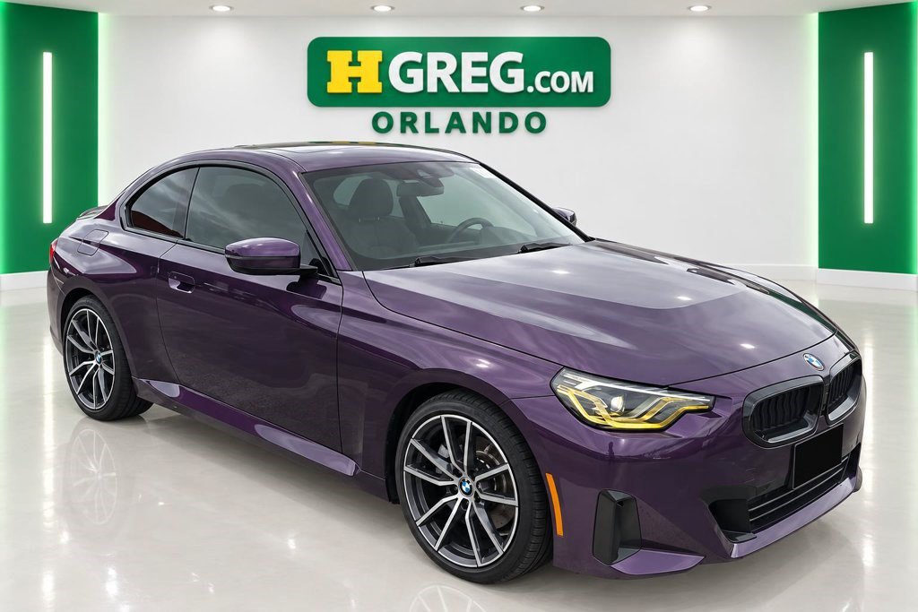Used 2022 BMW 230i Coupe w/ Premium Package 2 RWD image 4