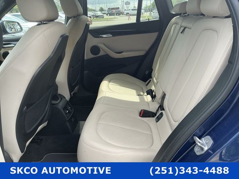 Used 2022 BMW X1 sDrive28i w/ Convenience Package FWD image 14