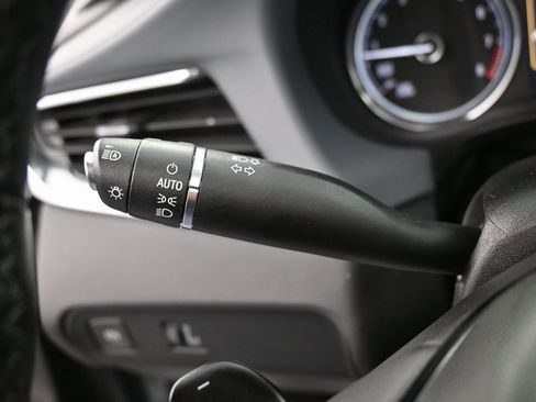 Used 2023 Buick Enclave Essence w/ Experience Buick Package image 18