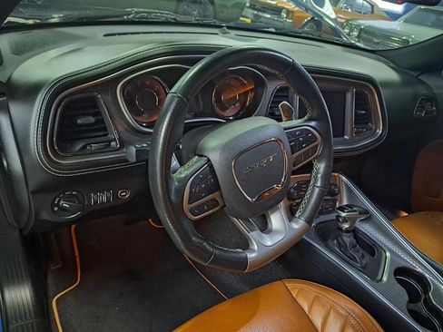 Used 2021 Dodge Challenger SRT Hellcat w/ Plus Package image 11