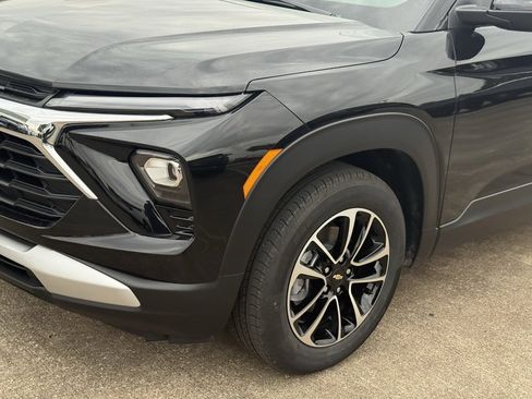 New 2026 Chevrolet TrailBlazer LT w/ Convenience Package image 2