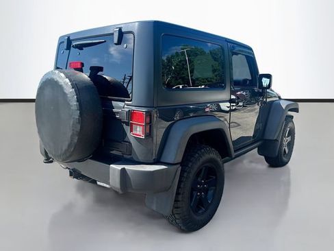 Used 2017 Jeep Wrangler Sport AWD/4WD image 6