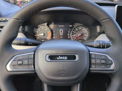 New 2026 Jeep Compass Limited AWD/4WD image 25