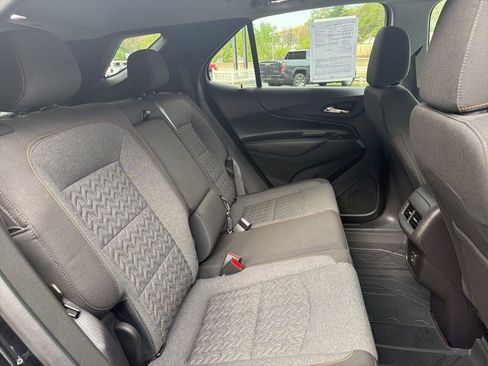Used 2024 Chevrolet Equinox LT w/ LPO, Floor Liner Package AWD/4WD image 19