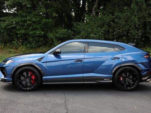 Used 2024 Lamborghini Urus Performante image 23