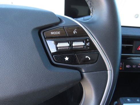 Used 2023 Kia EV6 Wind image 27