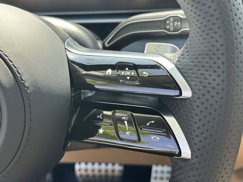 New 2026 Mercedes-Benz GLS 450 4MATIC image 29