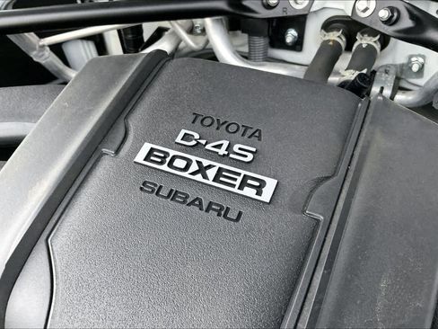 Used 2023 Toyota GR86 Premium image 33