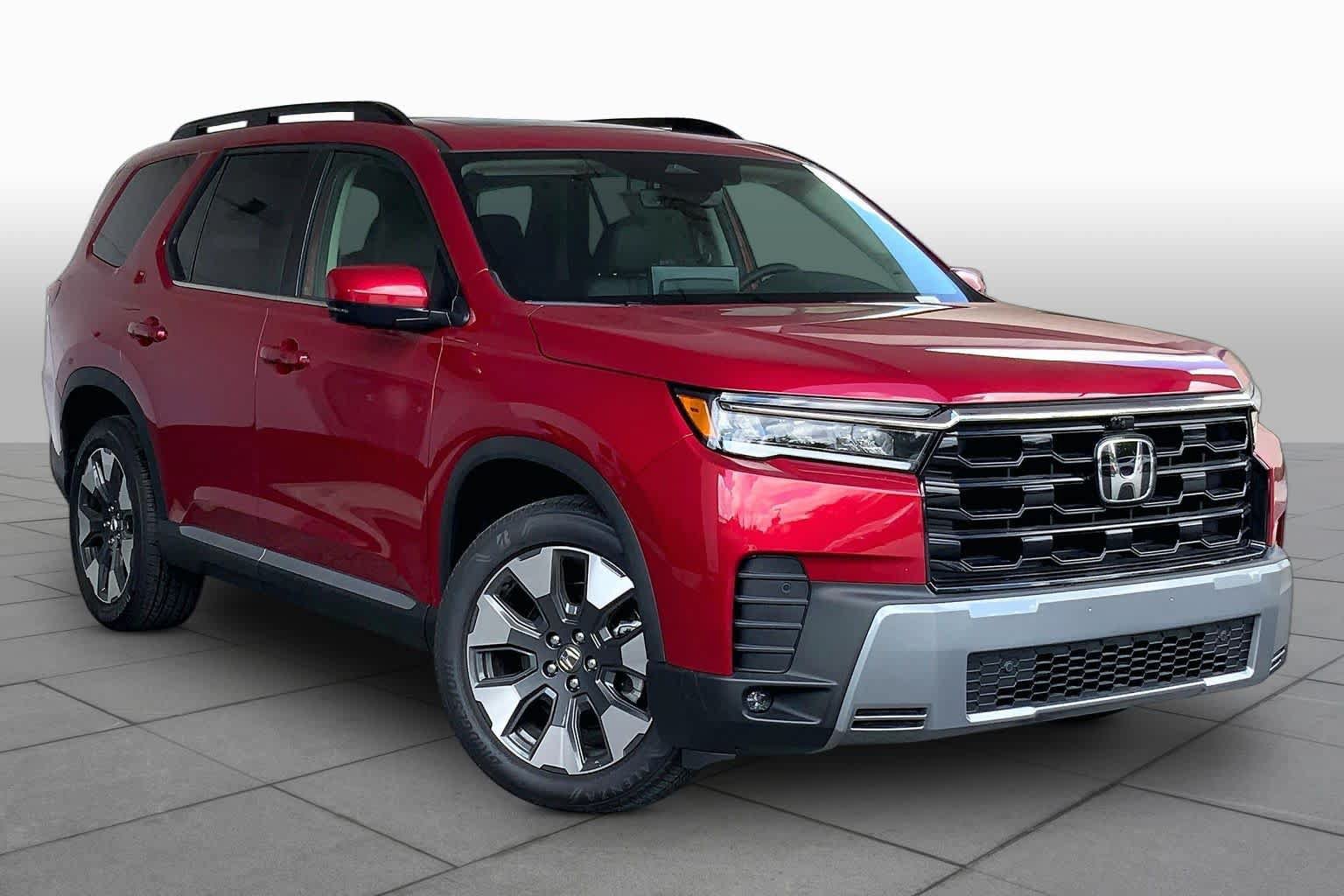 New 2026 Honda Pilot Touring image 2