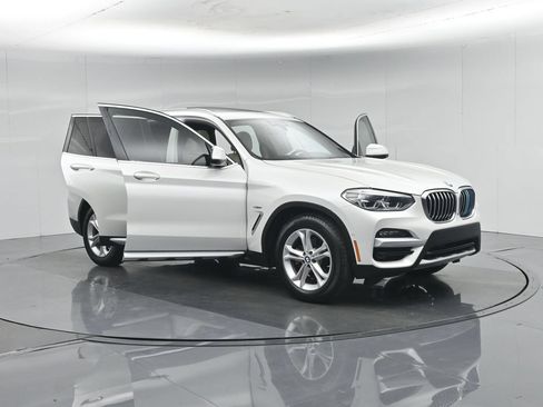 Used 2020 BMW X3 sDrive30i w/ Executive Package RWD image 34