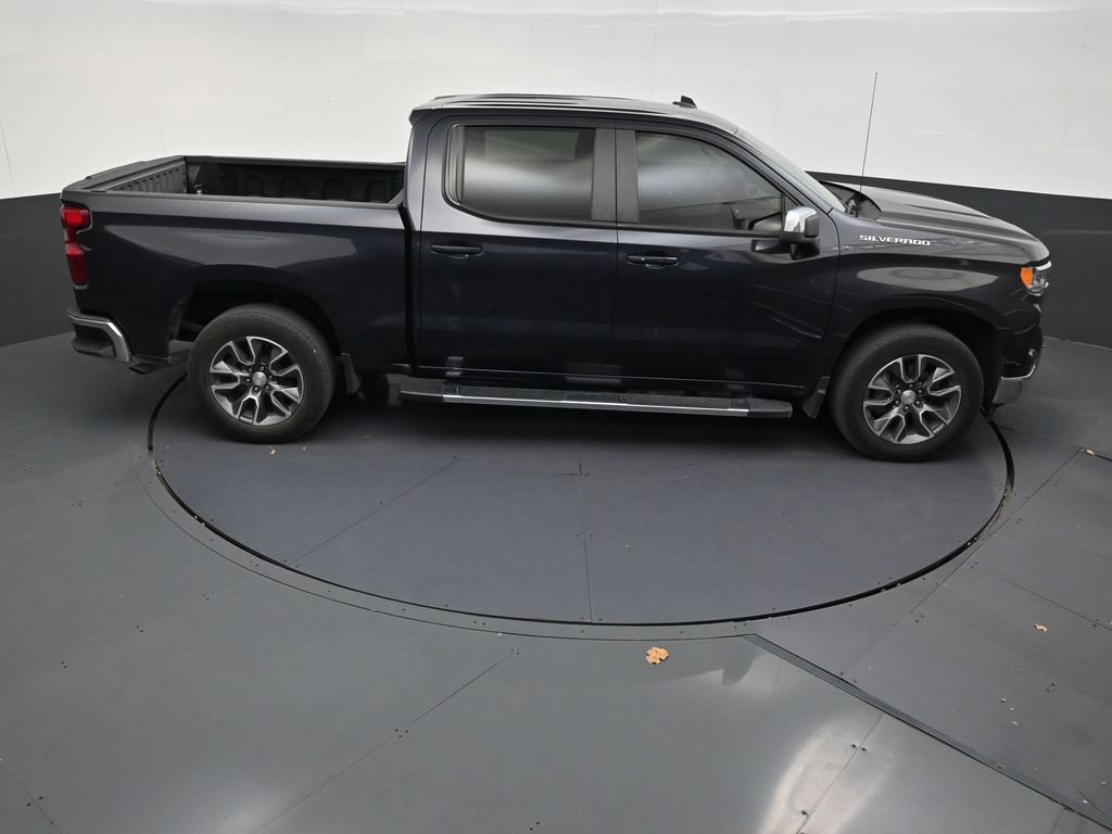 Used 2023 Chevrolet Silverado 1500 LT RWD image 17