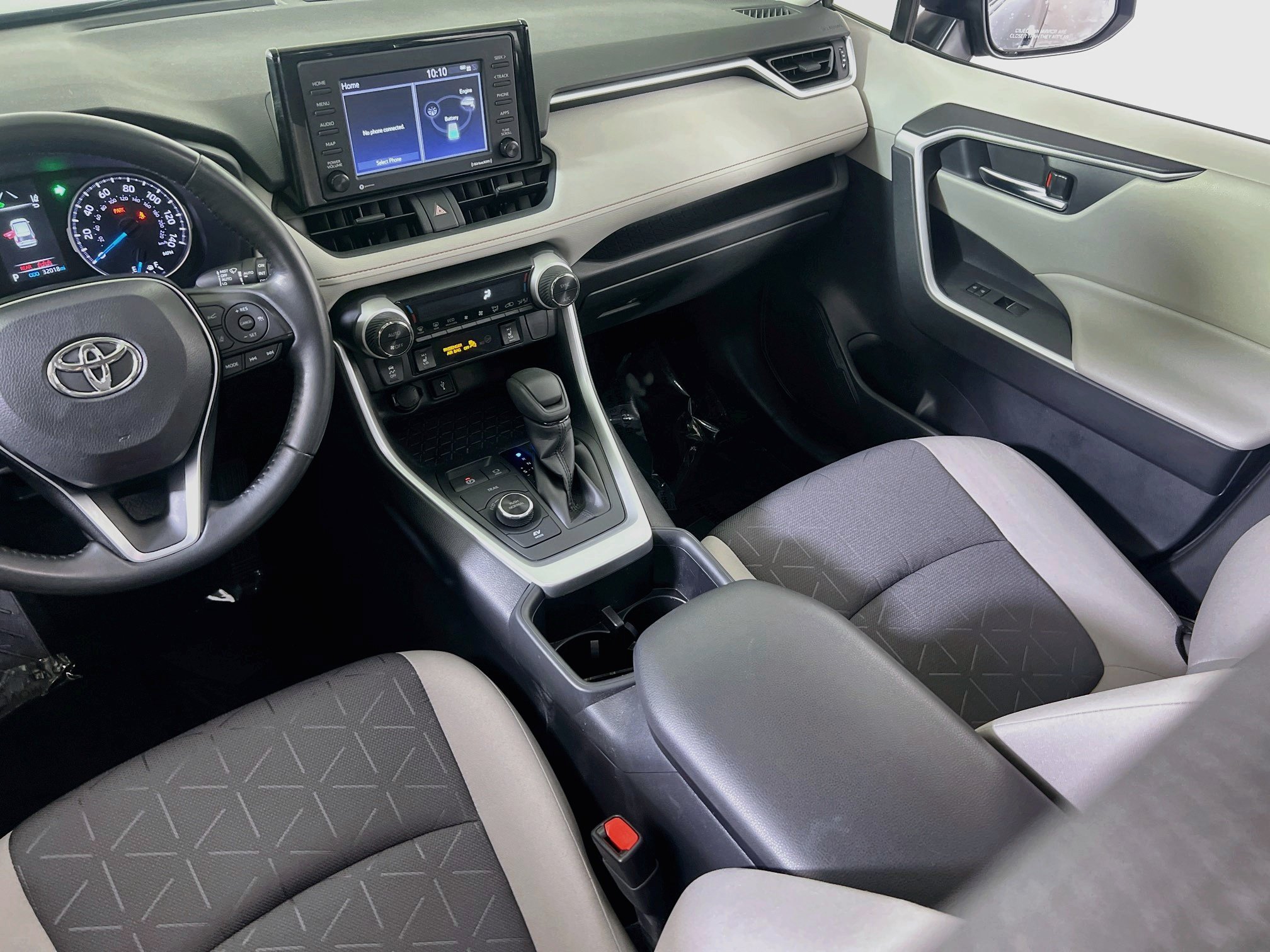 Used 2022 Toyota RAV4 XLE w/ Convenience Package AWD/4WD image 23