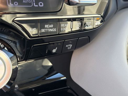 Used 2024 Acura MDX w/ Technology Package AWD/4WD image 36