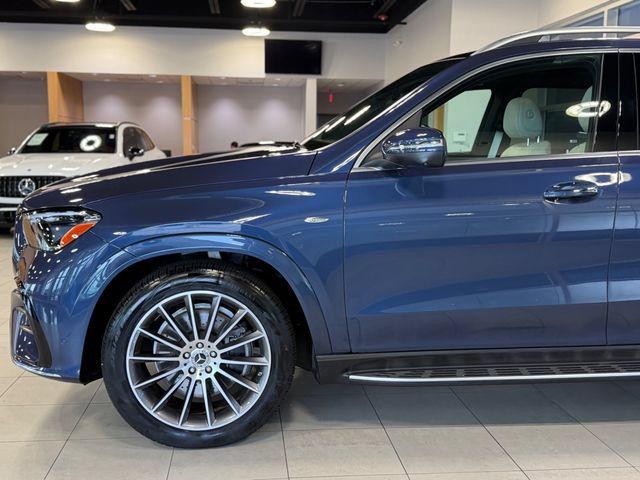 Used 2025 Mercedes-Benz GLE 450e 4MATIC w/ AMG Line Exterior image 8