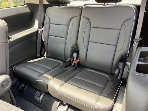 Used 2019 GMC Acadia Denali AWD/4WD image 22