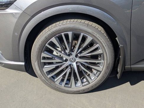Used 2025 Lexus RX 350 image 9