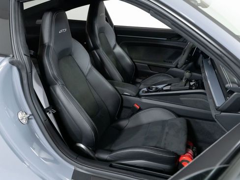 Used 2023 Porsche 911 GT3 RWD image 29