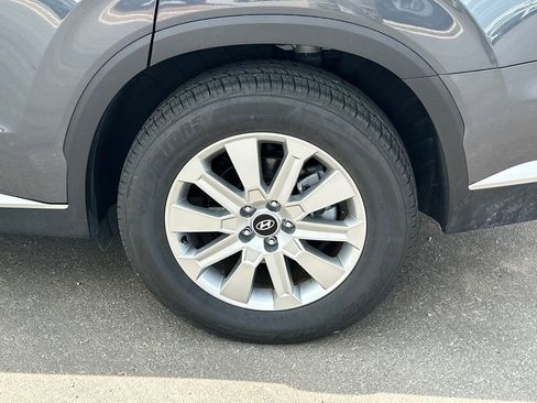 Used 2025 Hyundai Palisade SEL FWD image 19