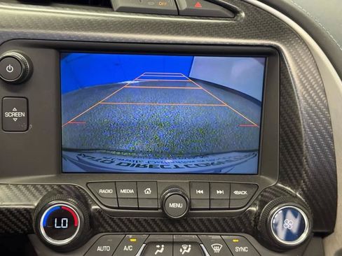 Used 2015 Chevrolet Corvette Z06 w/ 3LZ Preferred Equipment Group RWD image 21