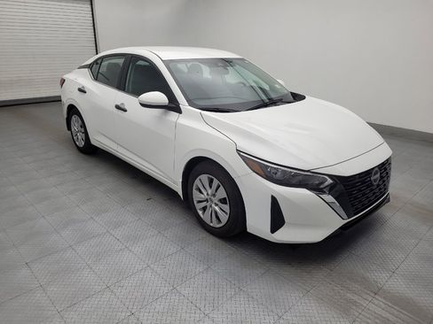 Used 2024 Nissan Sentra S image 11